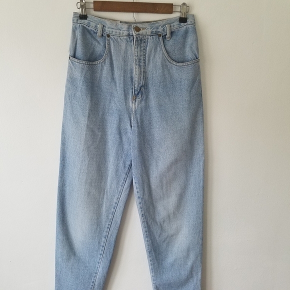 𝅺VINTAGE Not Guilty High Waisted Tapered Leg Mom Jean's Size Small - Picture 7 of 10